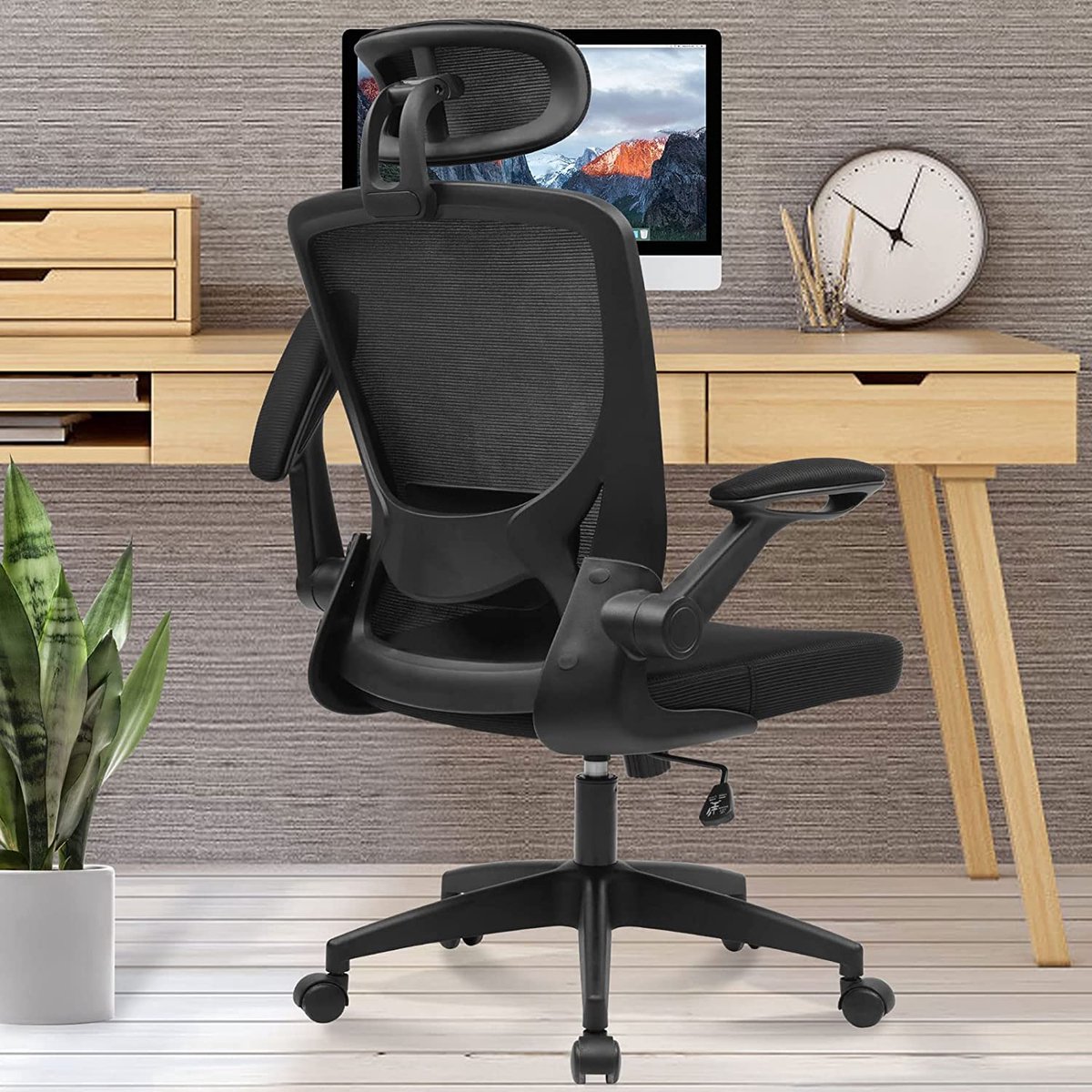 Comfortabele ergonomische bureaustoel: de ergonomische bureaustoel is gemaakt van zeer elastische stof